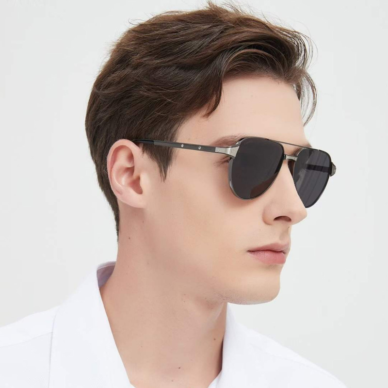 CT0425S Sunglasses Gunmetal Gray