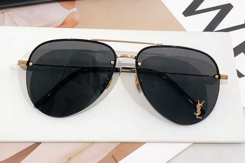 Classic 11M Sunglasses Gold Gray