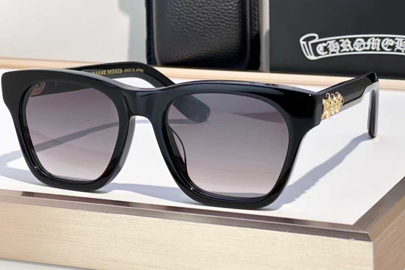 Clitterati Sunglasses Black Gradient Gray