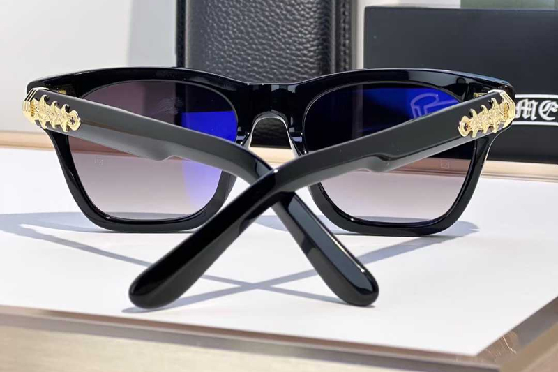 Clitterati Sunglasses Black Gradient Gray
