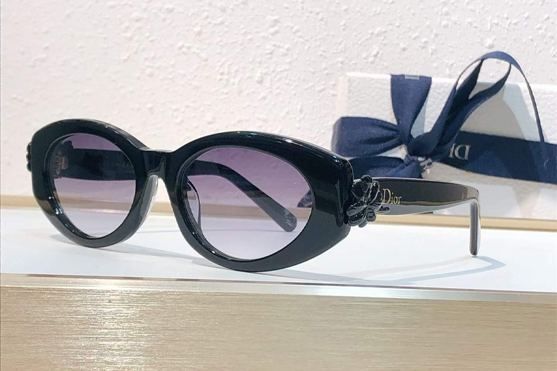 Clover B1F Sunglasses Black Gradient Gray