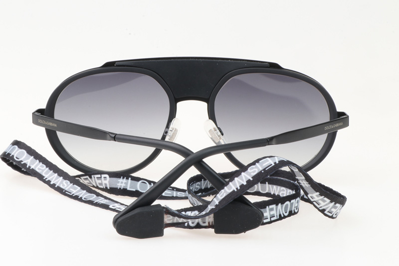 DG2210 Sunglasses In Black