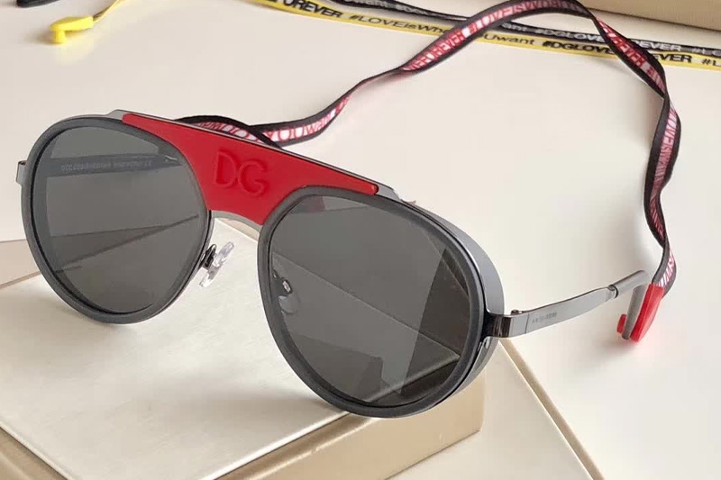 DG2210 Sunglasses In Red