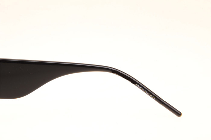 DG2233 Sunglasses In Black Brown