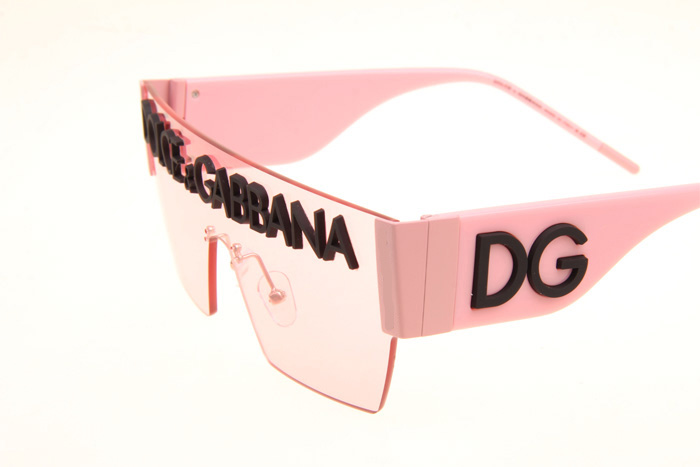 DG2233 Sunglasses In Pink