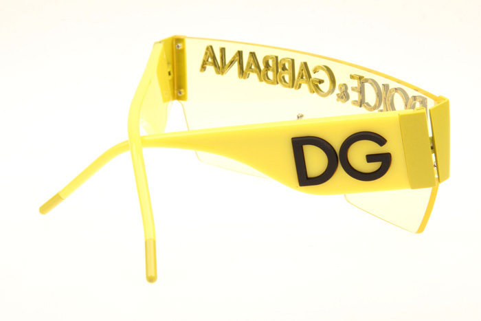 DG2233 Sunglasses In Yellow