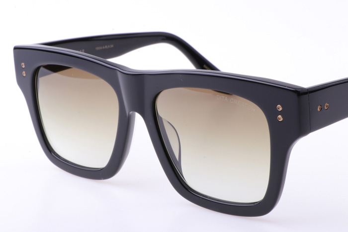 DT CREATOR Sunglasses In Black