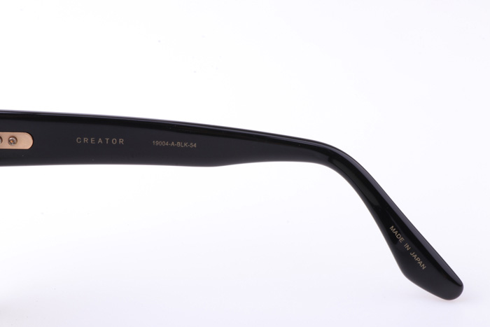 DT CREATOR Sunglasses In Black