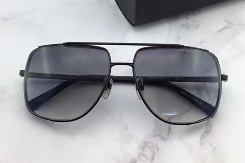 DT Midnight Special Sunglasses In Black Gradient Grey