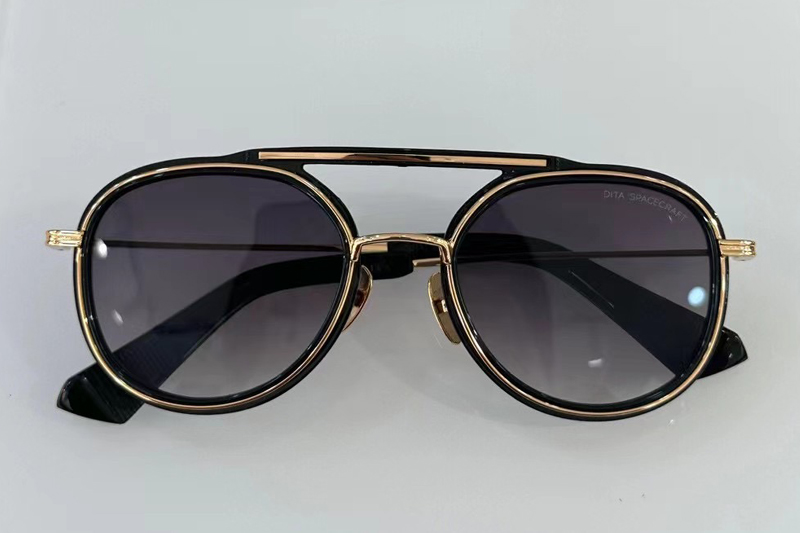 DT SPACECRAFT Sunglasses In Black Gold Gradient Grey Lens