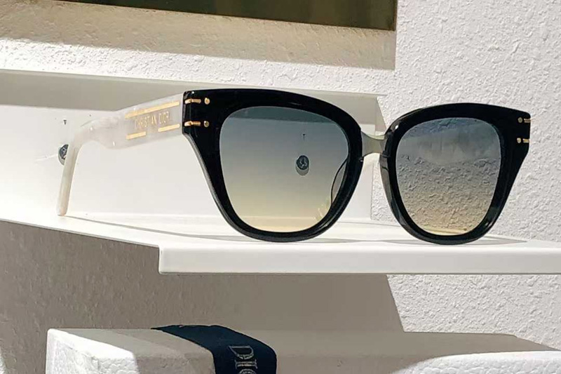 Dsgta29ucr Sunglasses Black White Gradient Blue