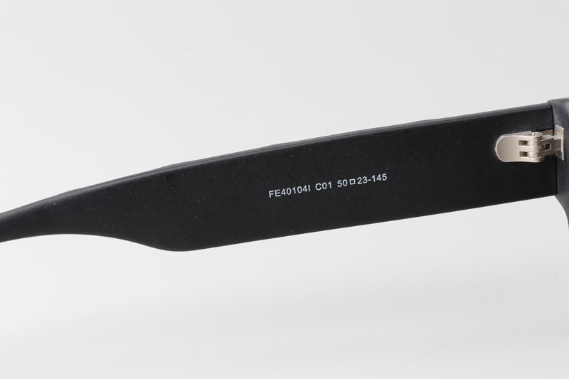 FE40104I Sunglasses Matte Black Gradient Brown