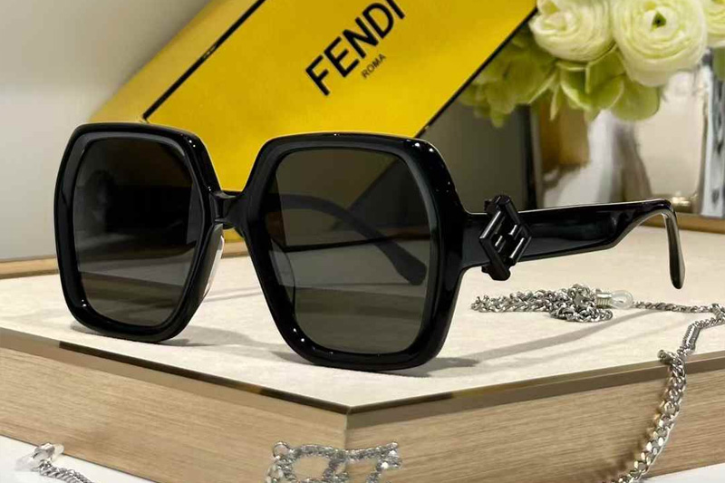 FE40139I Sunglasses Black Gray