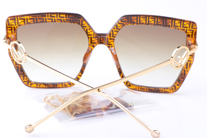 FF0410S Sunglasses In Brown Gold