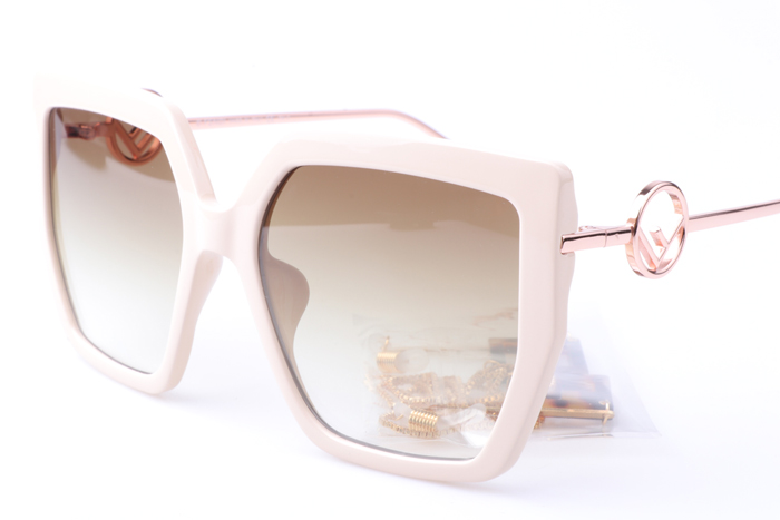FF0410S Sunglasses In White Gold
