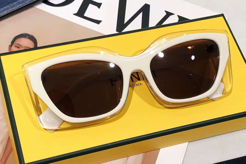 FF40034U Sunglasses In White Brown
