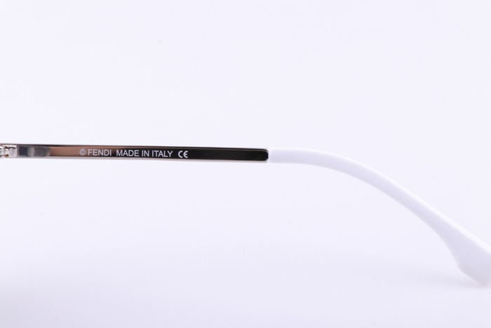 FF M0039 Sunglasses In Silver White