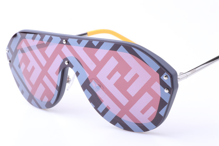 FF M0039 Sunglasses In Silver Yellow