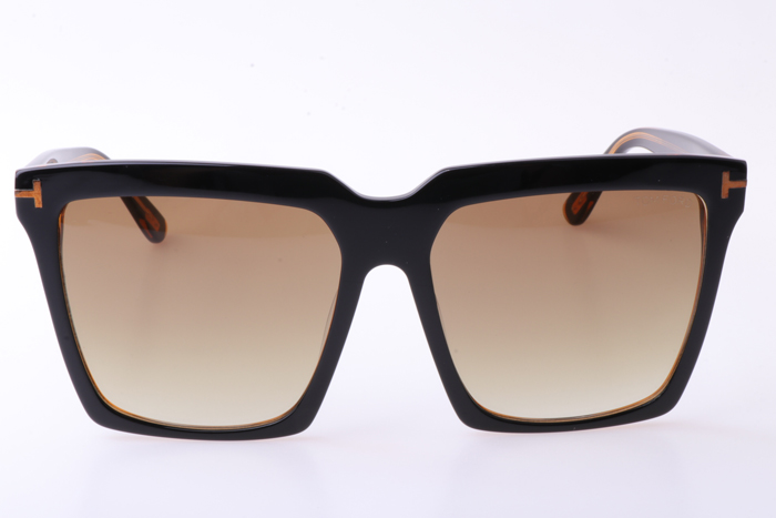 FT0764 Sunglasses In Black Brown