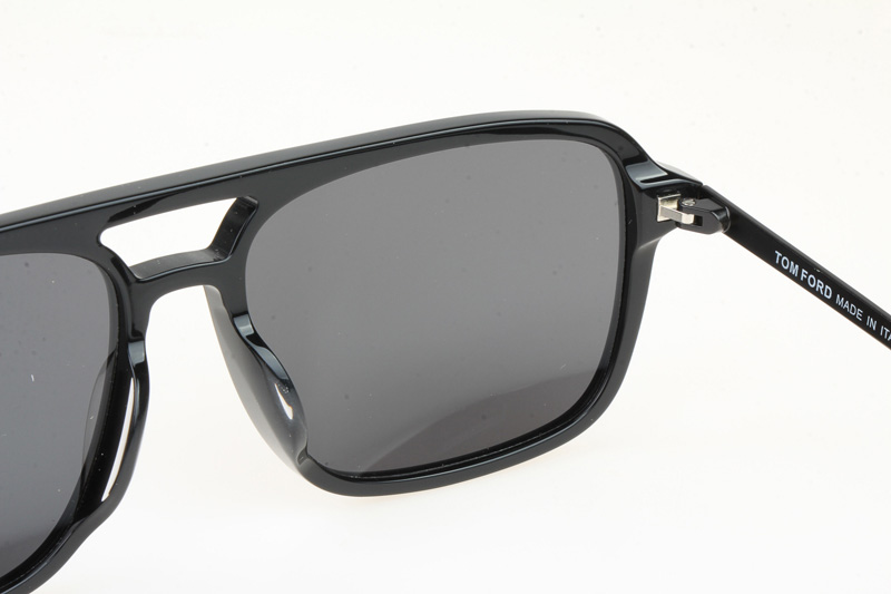 FT0910 Sunglasses In Black Gold