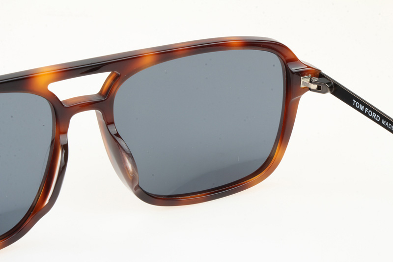 FT0910 Sunglasses In Tortoise Grey