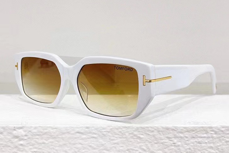 FT0989S Sunglasses In White Gradient Brown