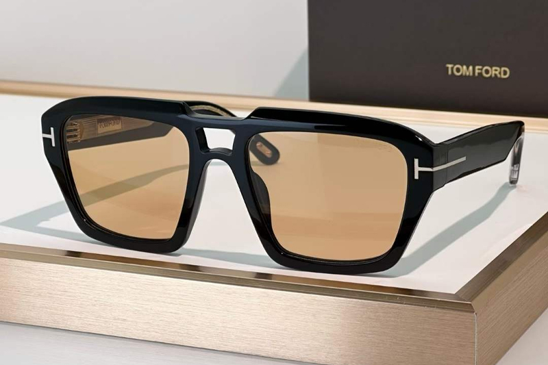FT1202 Sunglasses Black Light Brown