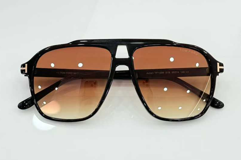FT1209 Sunglasses Black Gradient Brown