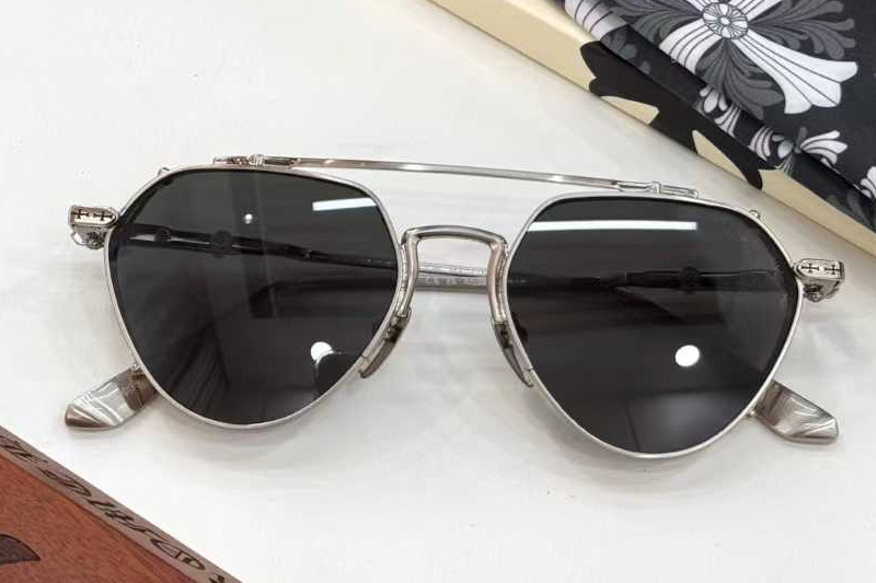 Free Ride Sunglasses Silver Gray