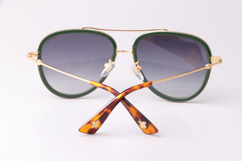 GG0062S Sunglasses Green Gold Gradient Gray