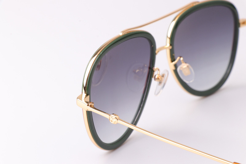 GG0062S Sunglasses Green Gold Gradient Gray