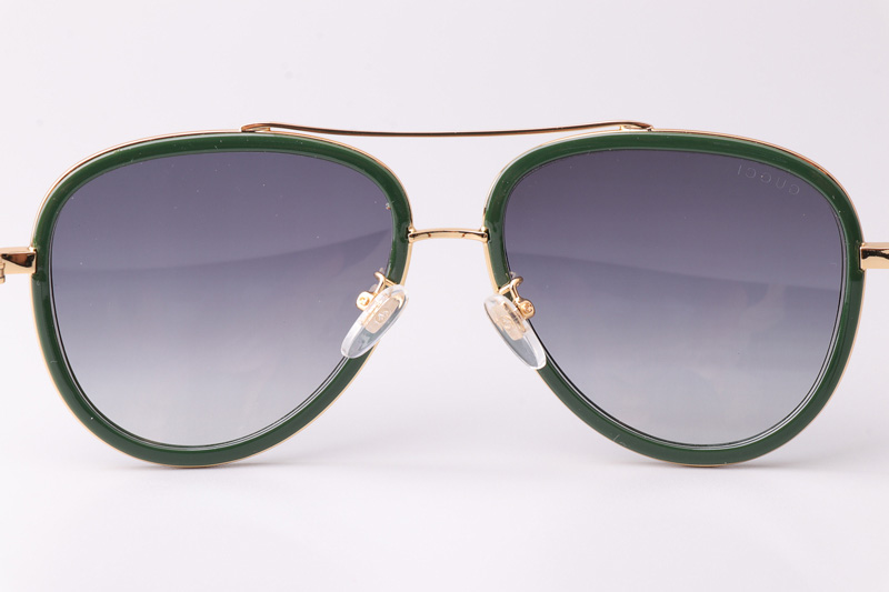 GG0062S Sunglasses Green Gold Gradient Gray