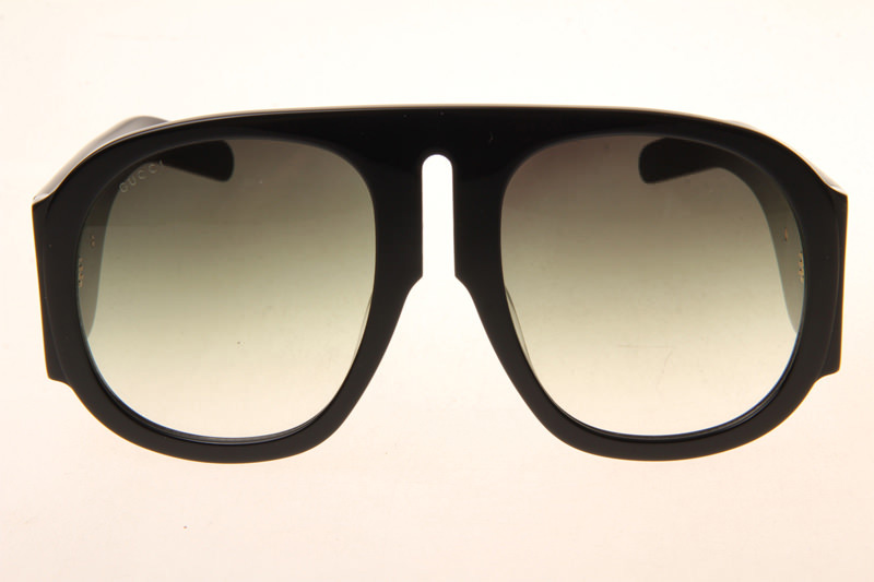 GG0152S Sunglasses In Black Gradient Green