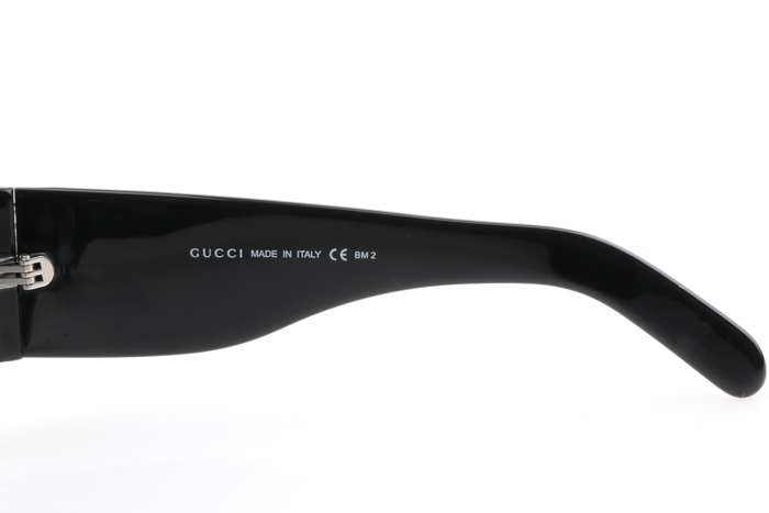 GG0152S Sunglasses In Black Gradient Grey
