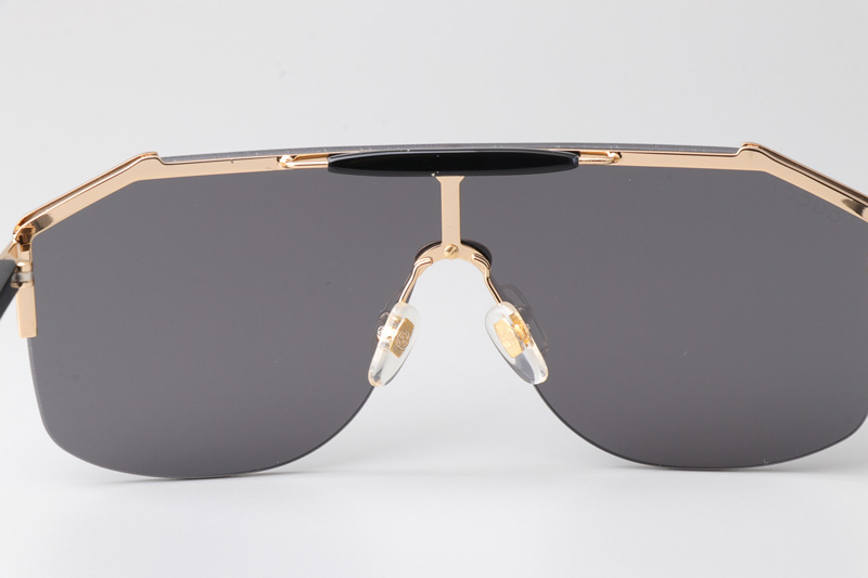 GG0291S Sunglasses Gold Black Gray