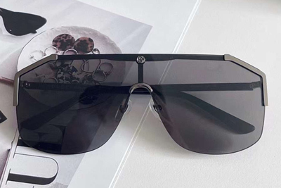 GG0291S Sunglasses Gunmetal Black Gray