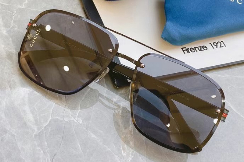 GG0429S Sunglasses In Black