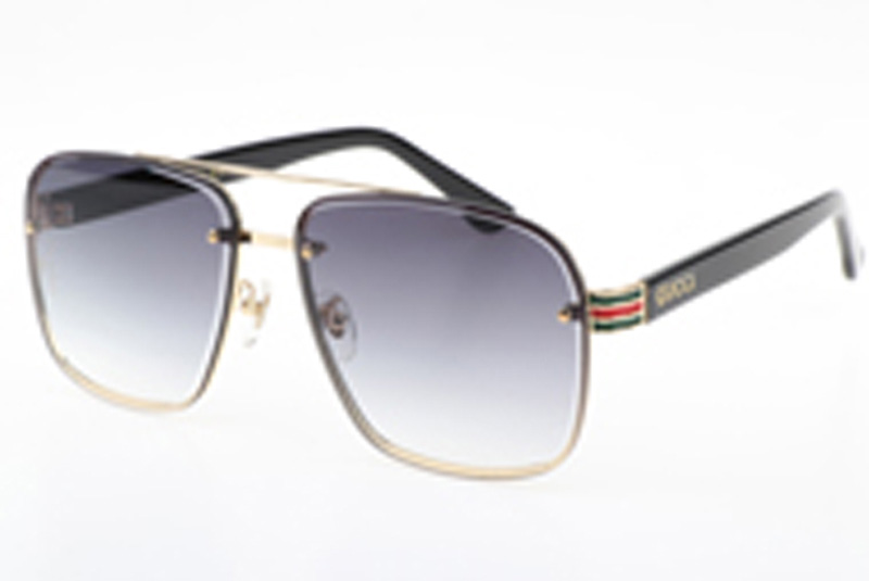 GG0429S Sunglasses In Gold Gradient Grey