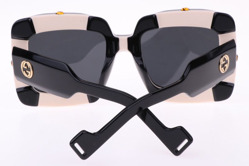 GG0481S Sunglasses In Black Gold Grey