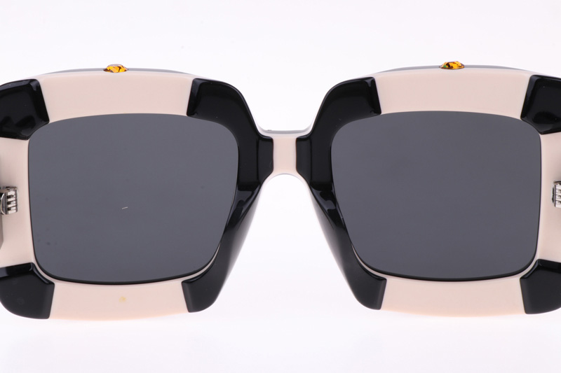 GG0481S Sunglasses In Black Gold Grey