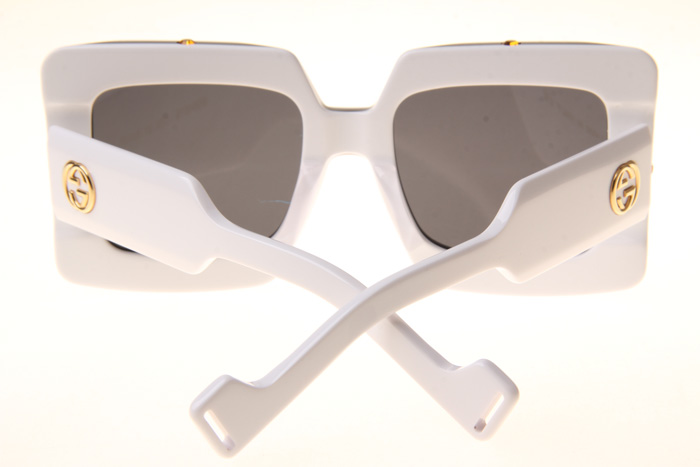 GG0481S Sunglasses In White Grey