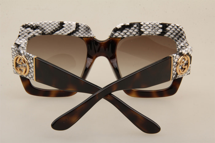 GG0484S Sunglasses In White Tortoise Gradient Brown