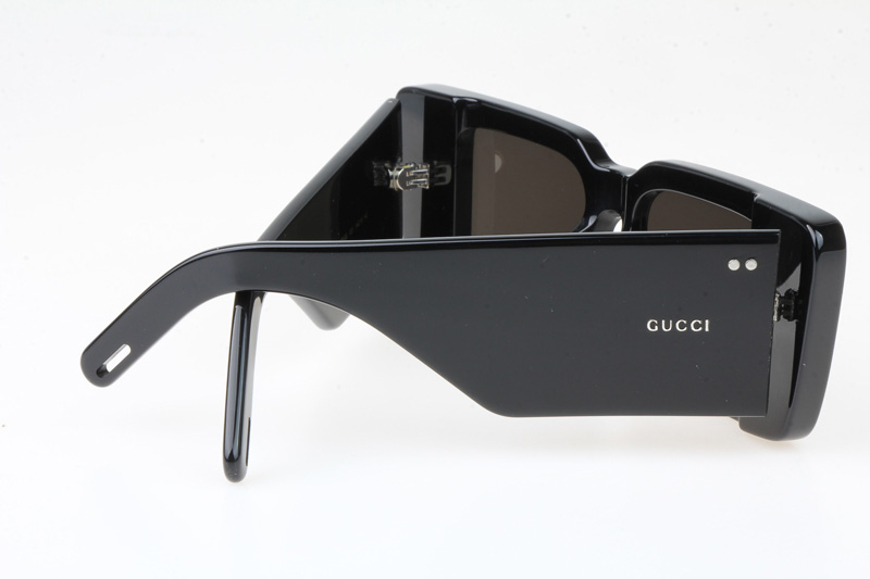 GG0543S Sunglasses In Black