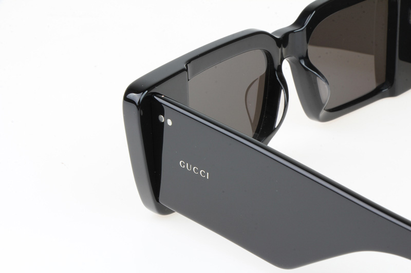 GG0543S Sunglasses In Black