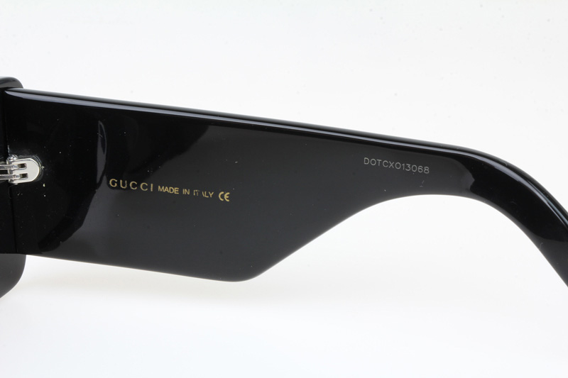 GG0543S Sunglasses In Black