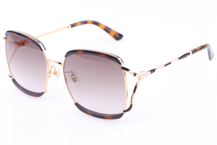 GG0593SA Sunglasses In Tortoise Gold Gradient Brown