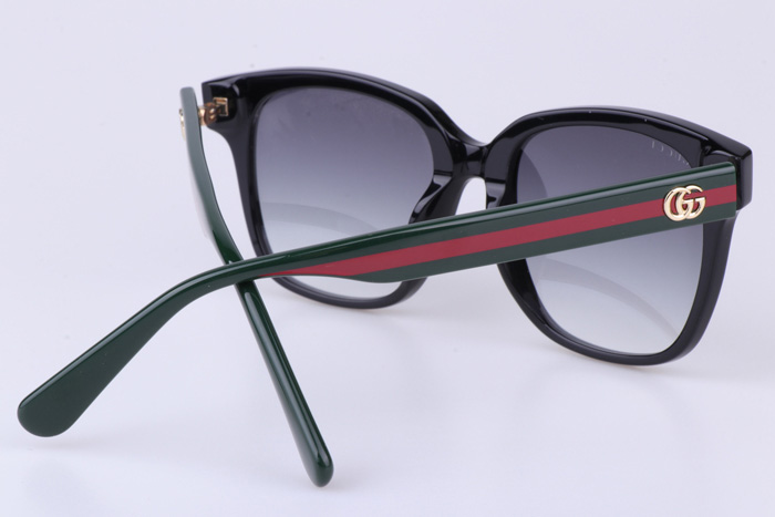 GG0715SA Sunglasses In Black Green