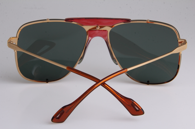 GG0739S Sunglasses In Red Gold Grey Lens