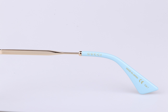 GG0817S Sunglasses In Gold Blue