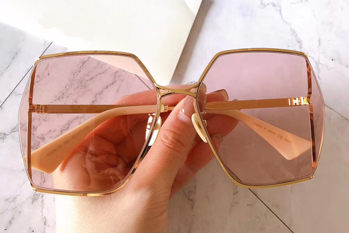 GG0817S Sunglasses In Gold Pink